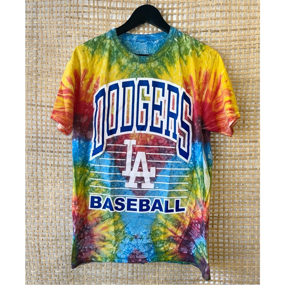 Stitches DODGERS size Medium Colorful Tie-Dye Short Sleeve T-Shirt Unisex